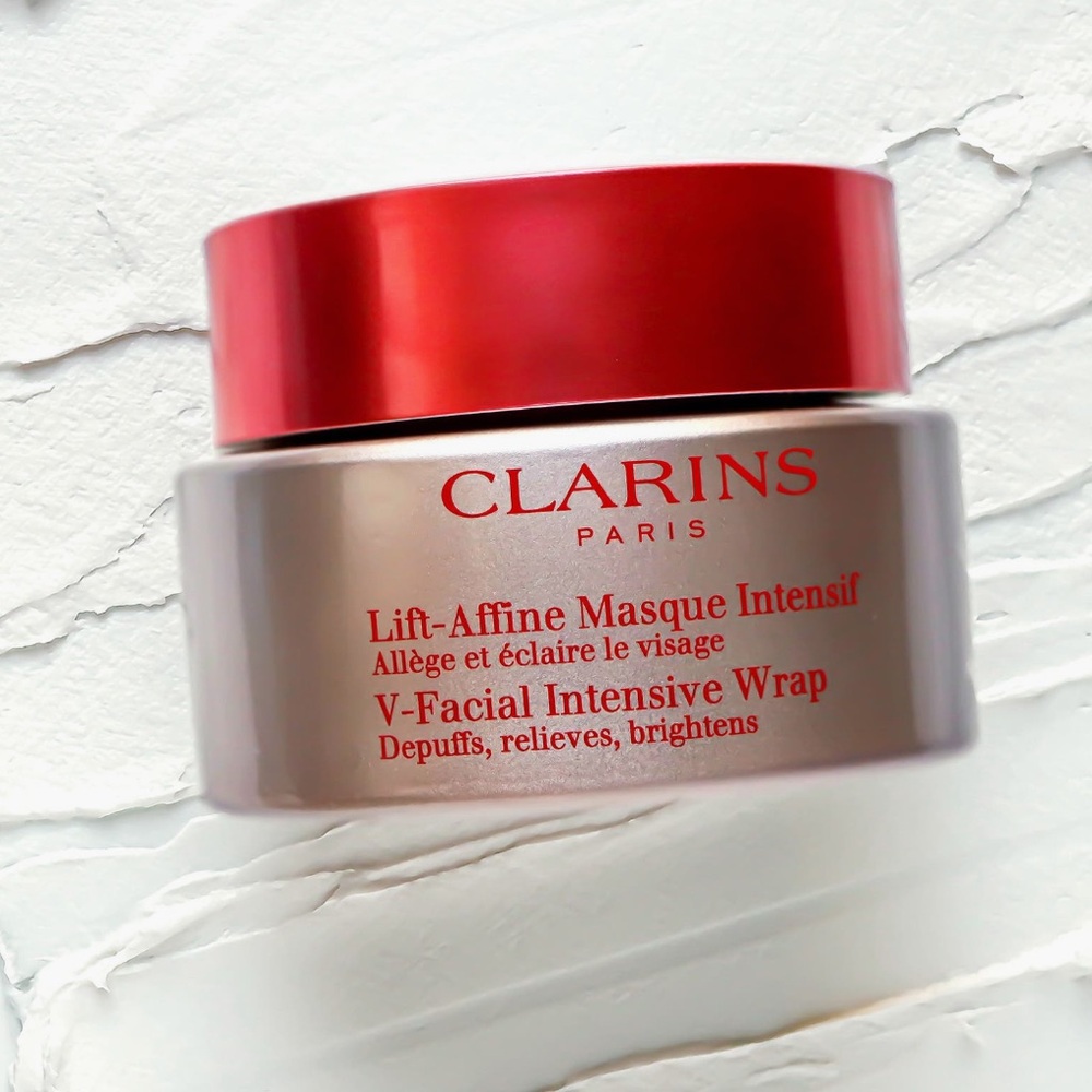Clarins V-Facial Instant Depuffing Face Mask
